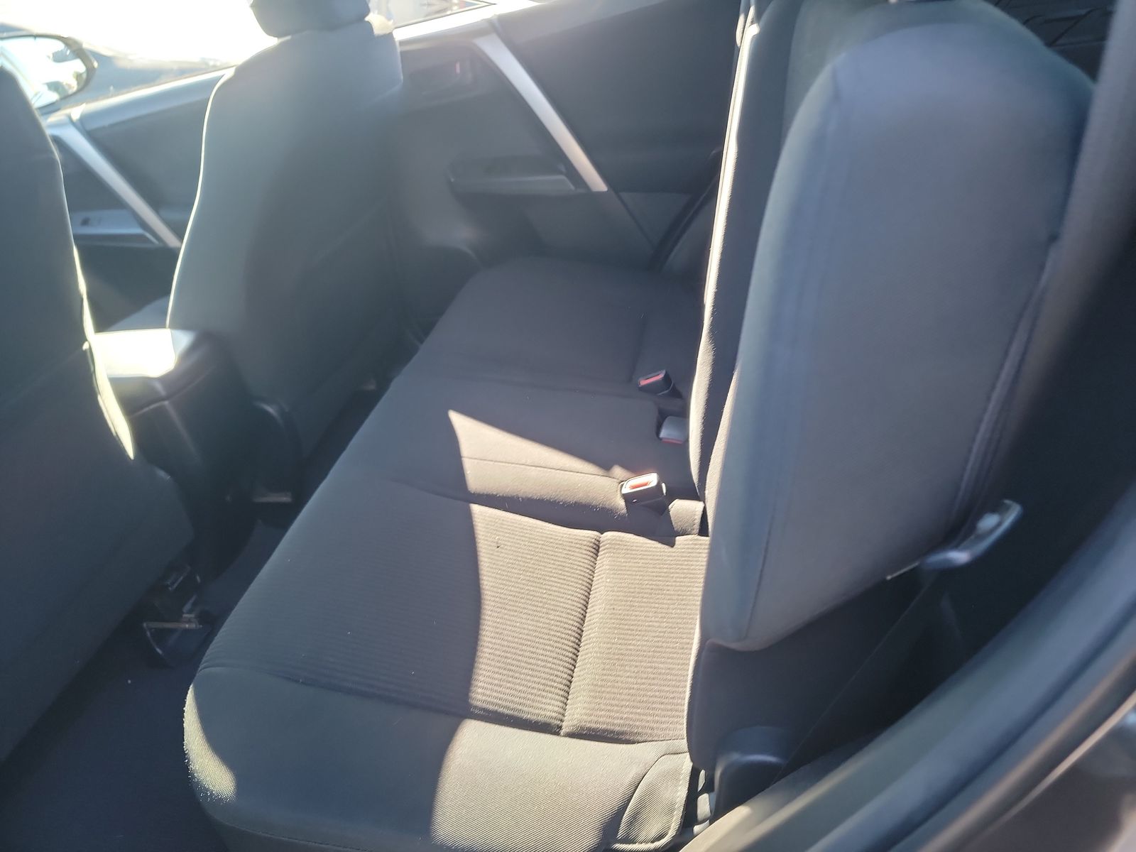 2016 Toyota RAV4 LE AWD