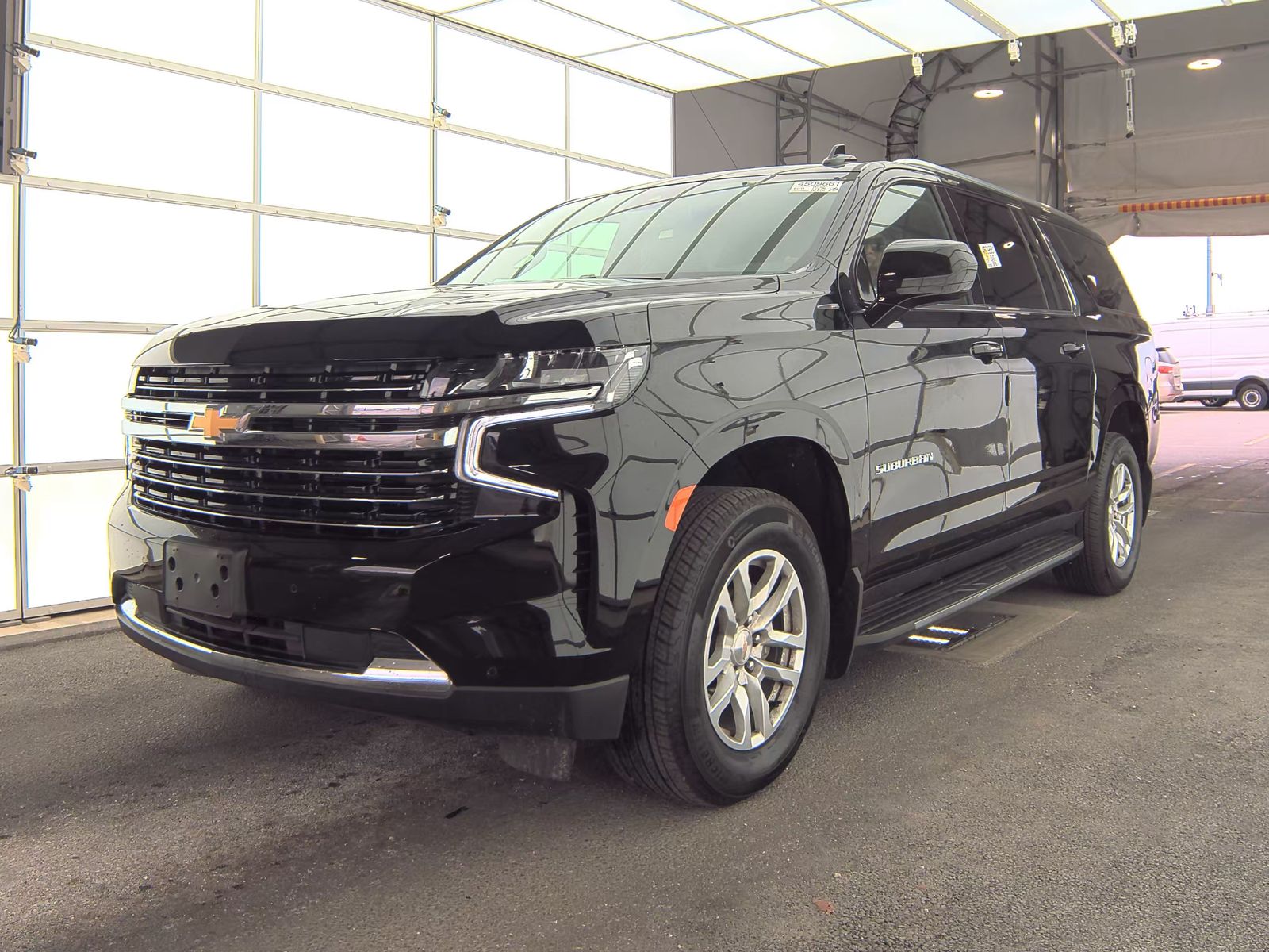 2024 Chevrolet Suburban LT 1LT