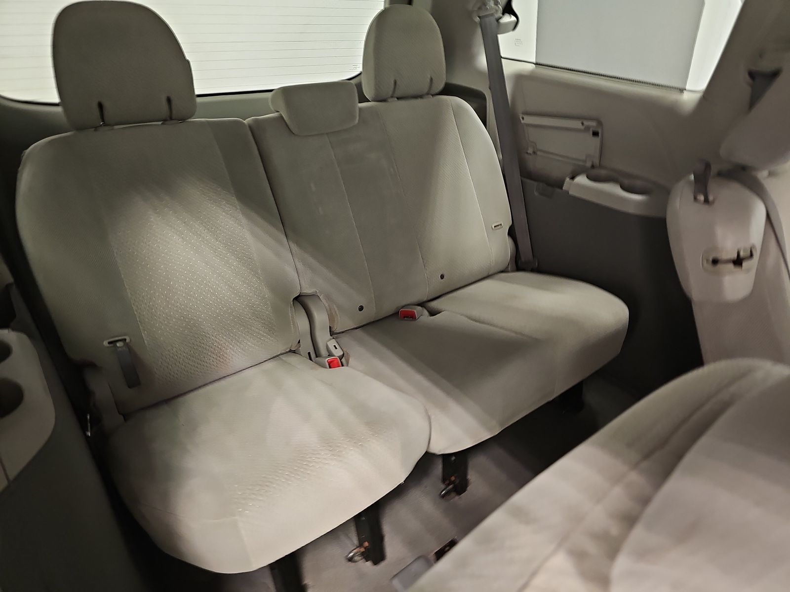 2011 Toyota Sienna LE FWD