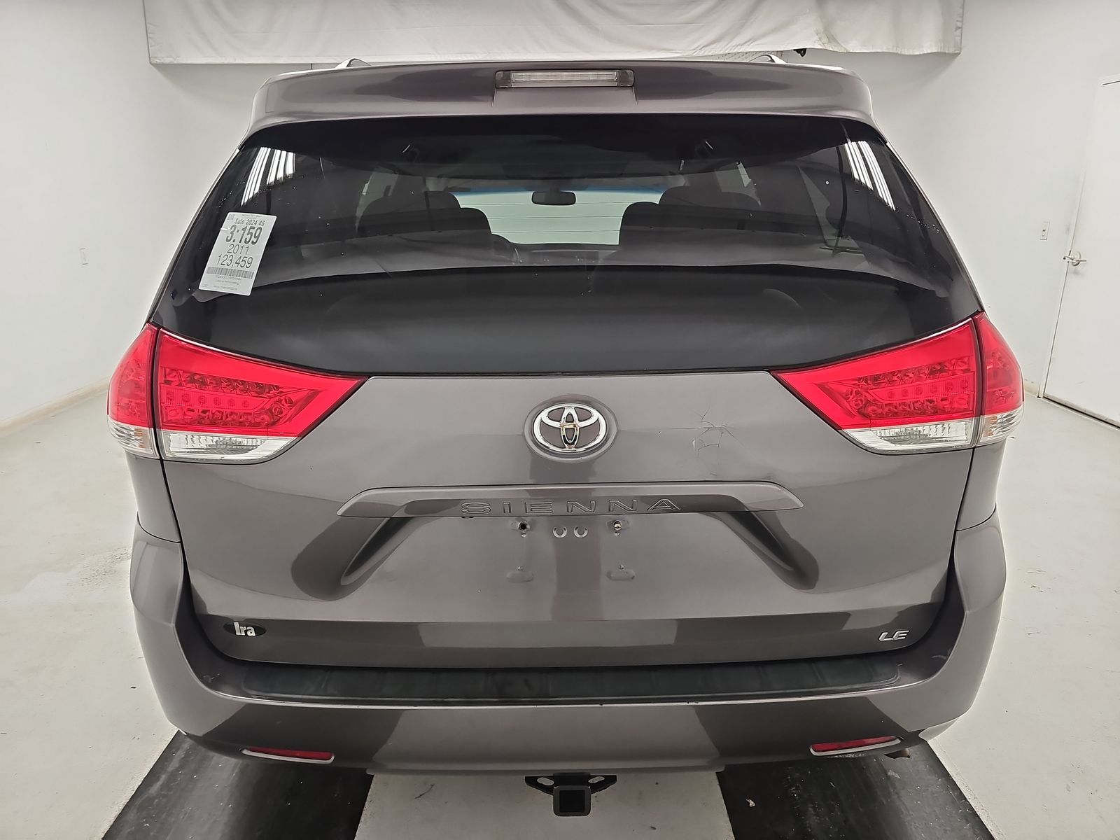 2011 Toyota Sienna LE FWD