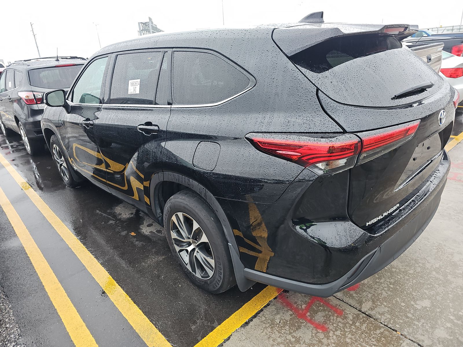 2022 Toyota Highlander Hybrid XLE AWD