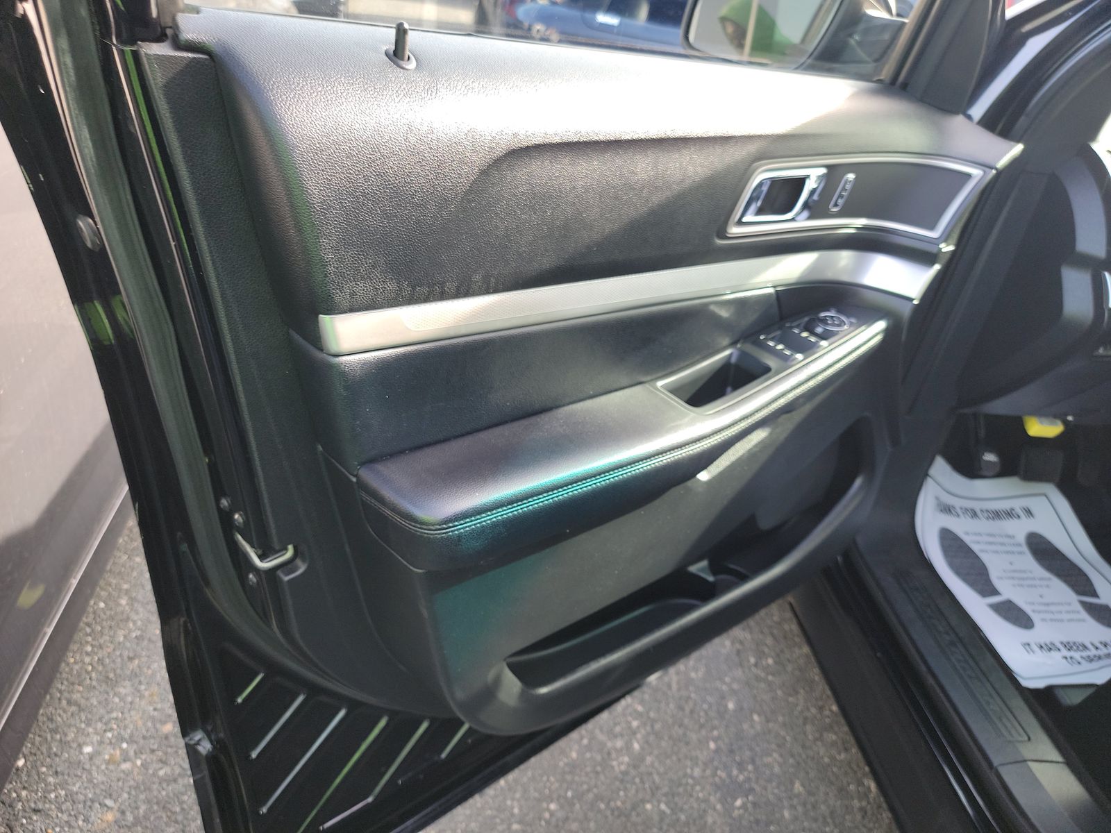2017 Ford Explorer XLT FWD