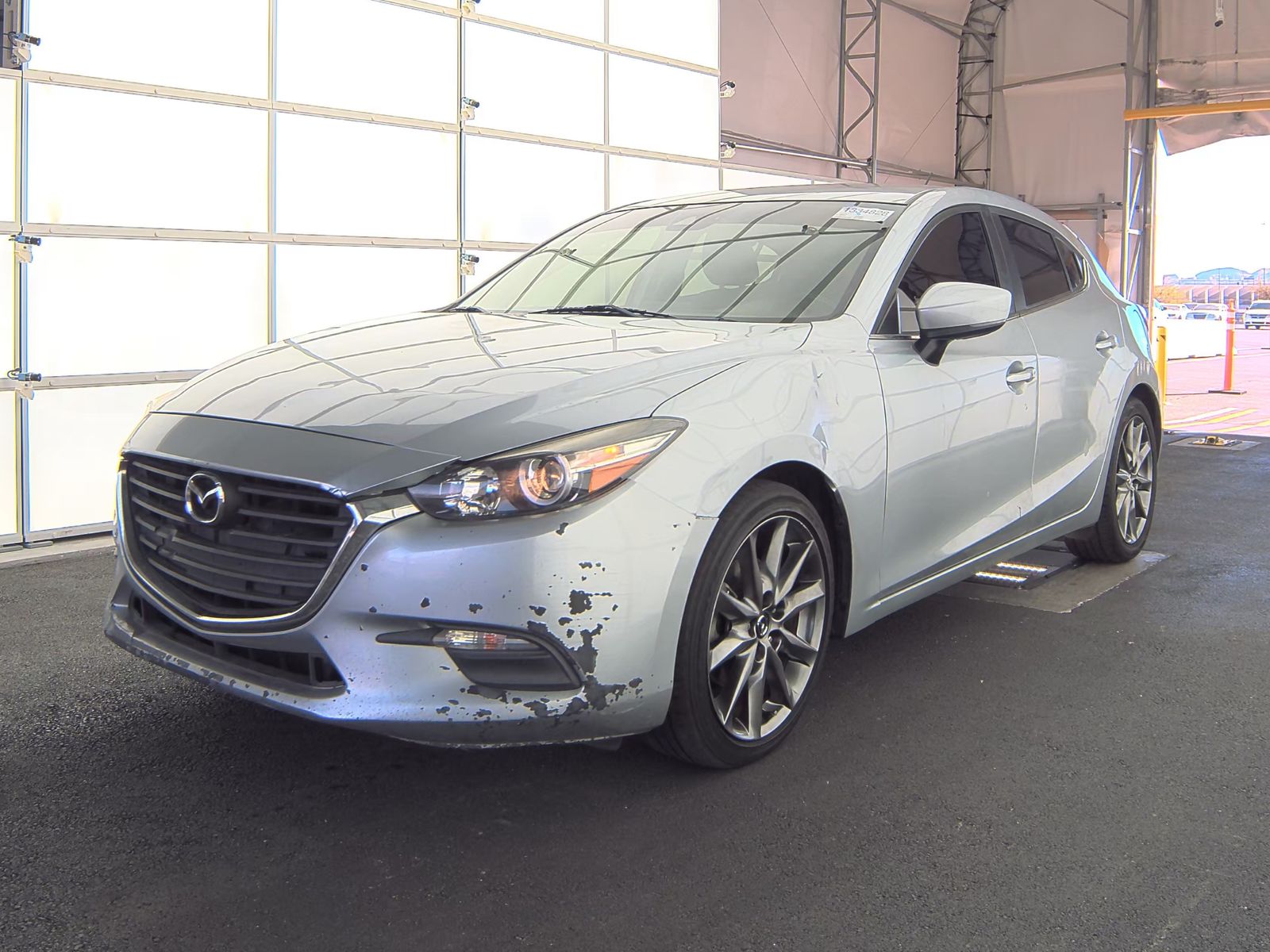 2018 MAZDA MAZDA3 Touring FWD