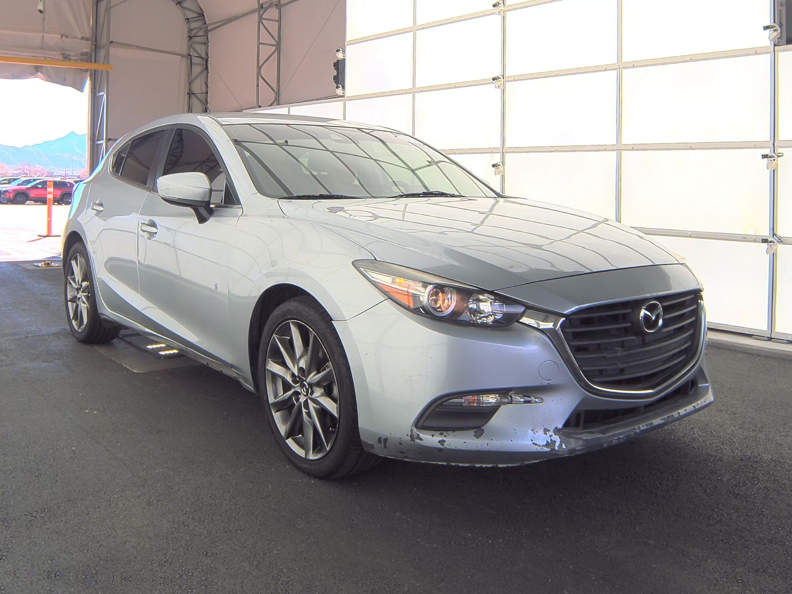 2018 MAZDA MAZDA3 Touring FWD