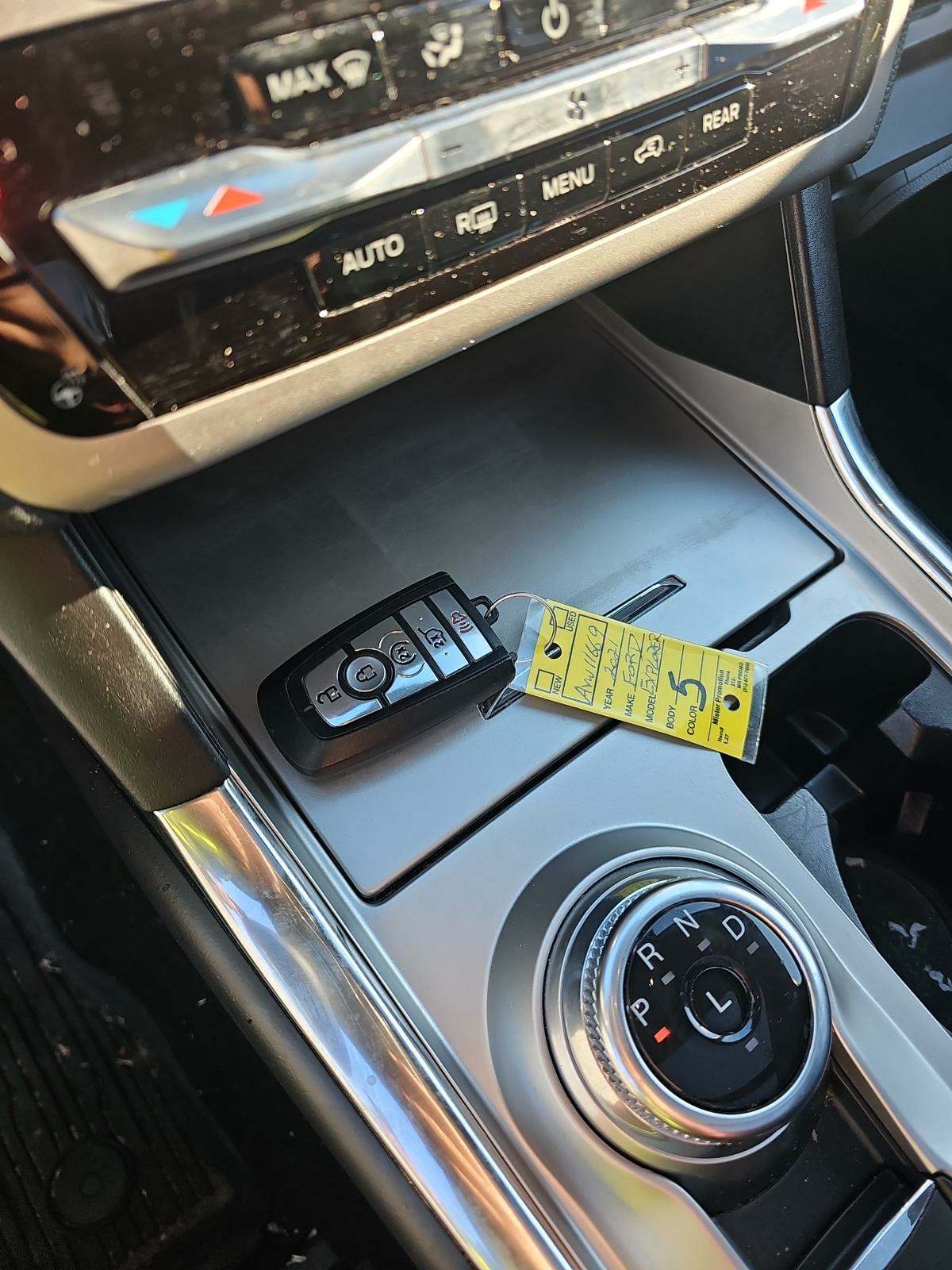 2021 Ford Explorer XLT AWD