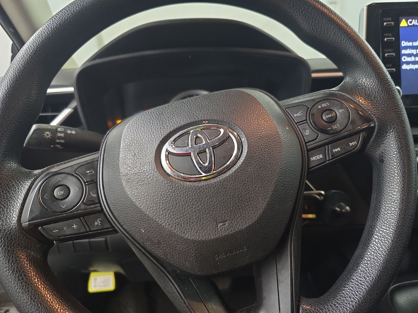 2020 Toyota Corolla LE FWD