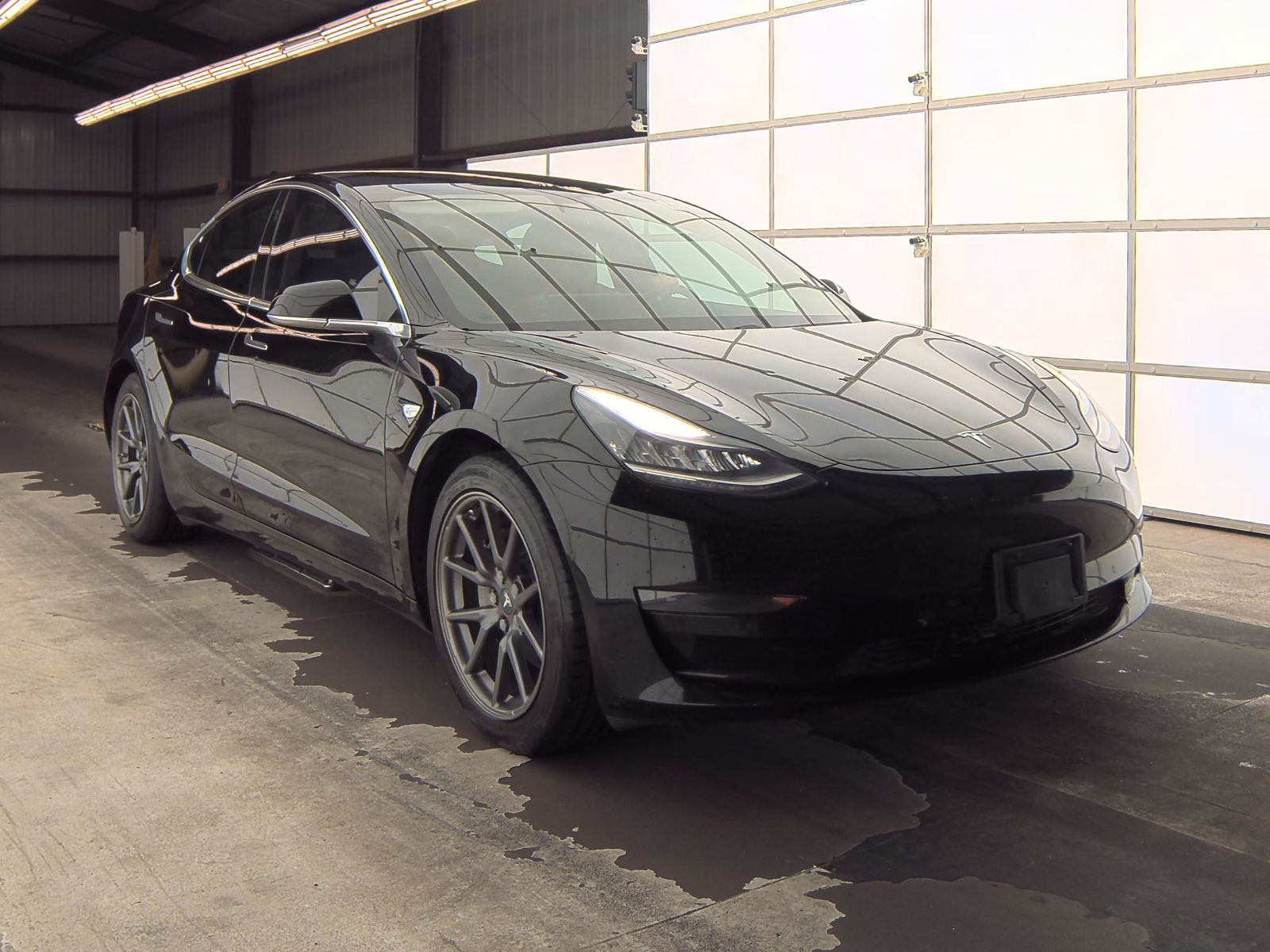 2019 Tesla Model 3 Standard Range Plus FWD