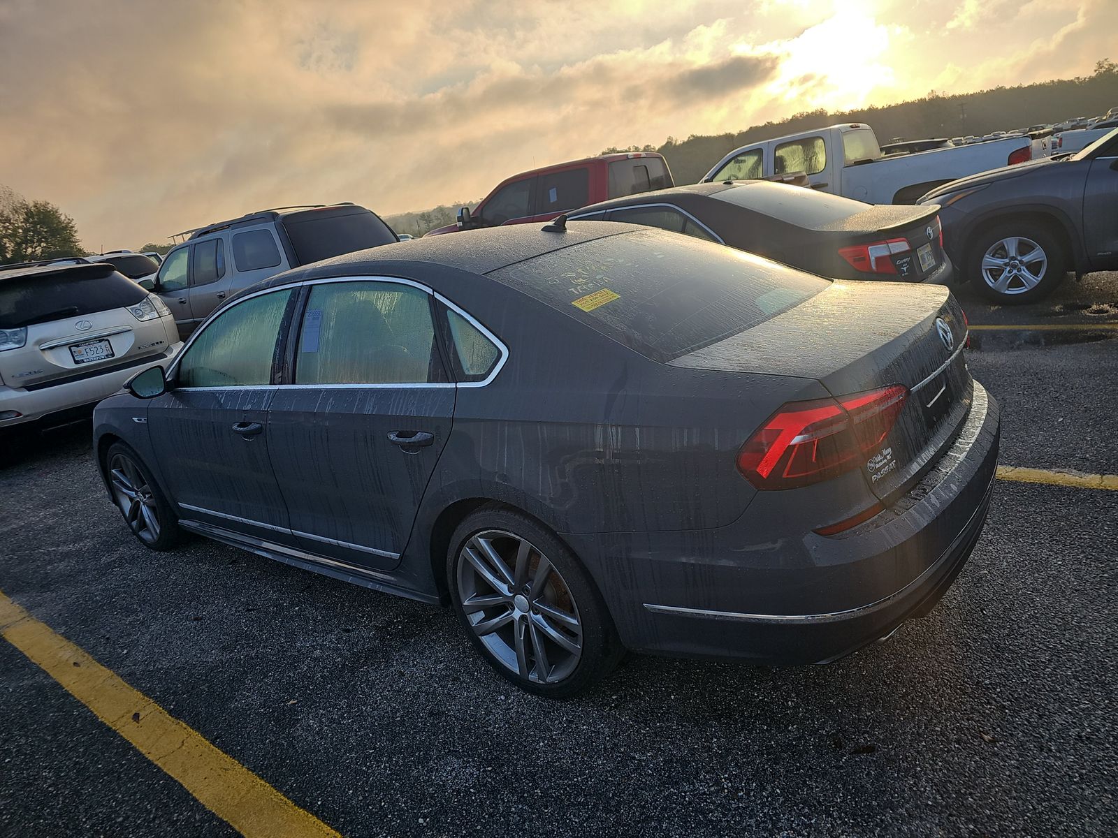 2017 Volkswagen Passat 1.8T R-Line FWD