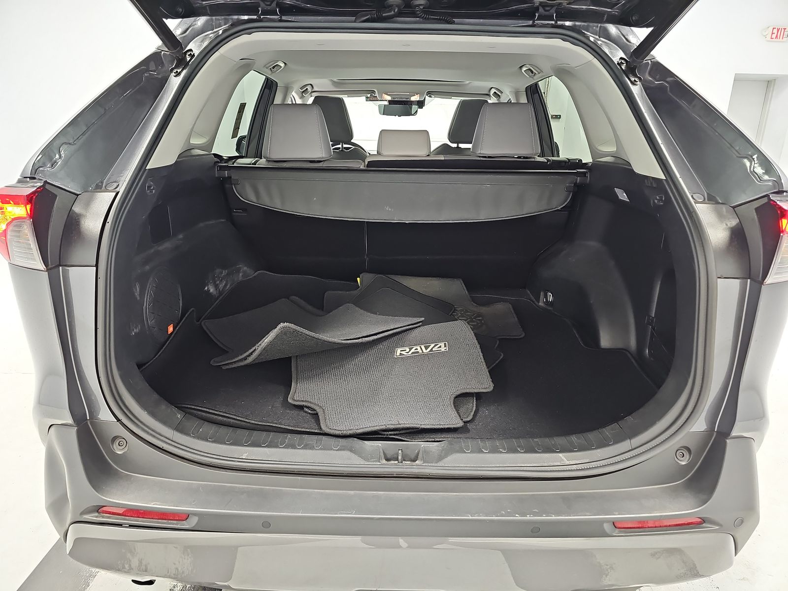 2021 Toyota RAV4 Limited FWD