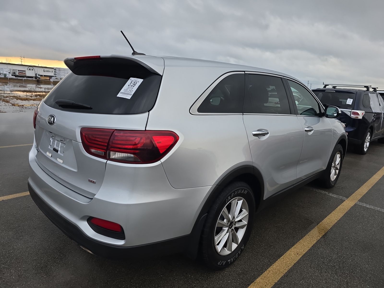 2019 Kia Sorento L FWD