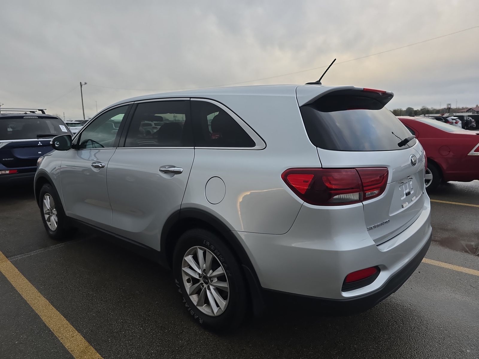 2019 Kia Sorento L FWD