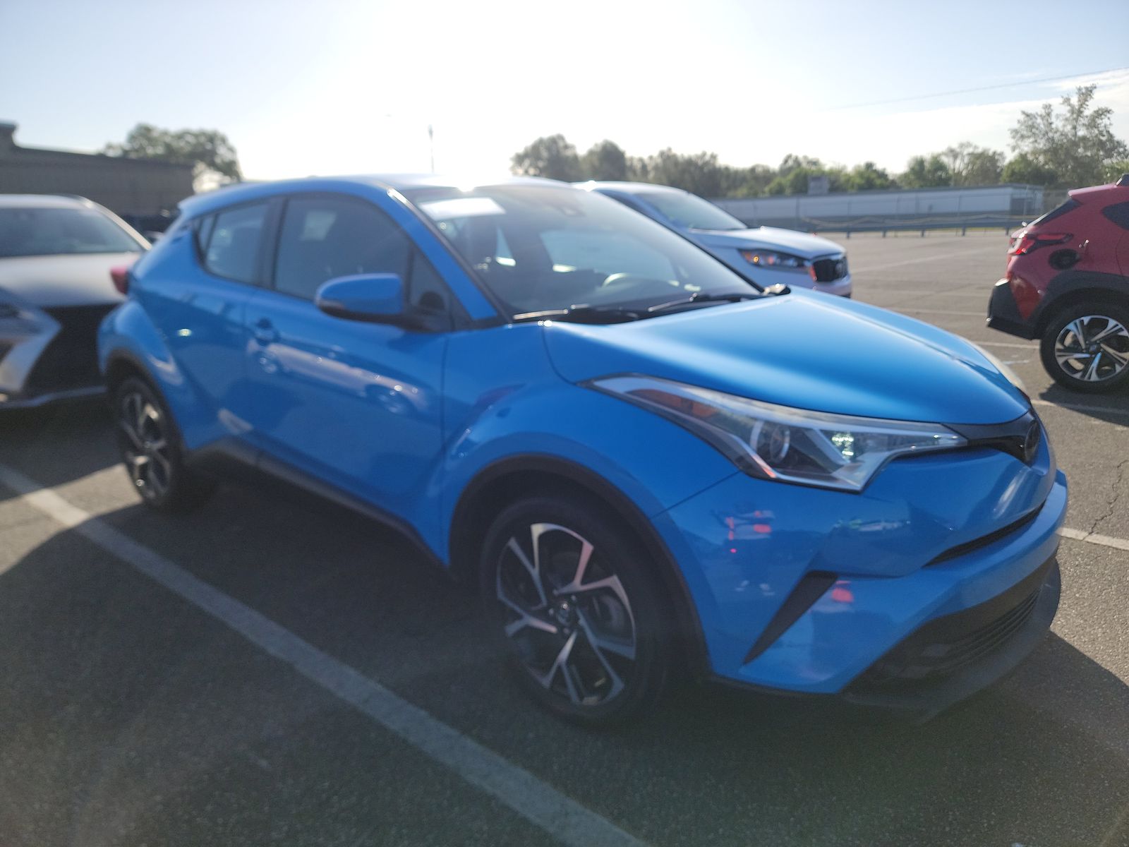 2019 Toyota C-HR XLE FWD