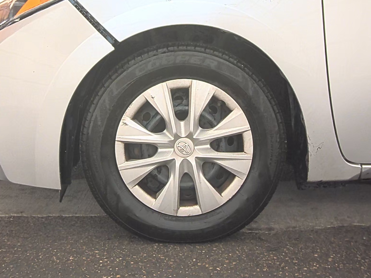 2015 Toyota Corolla L FWD