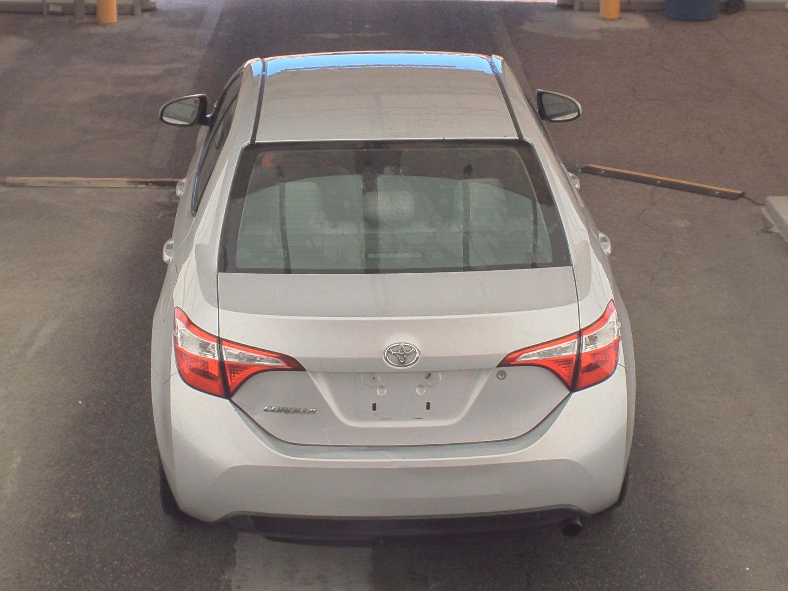 2015 Toyota Corolla L FWD