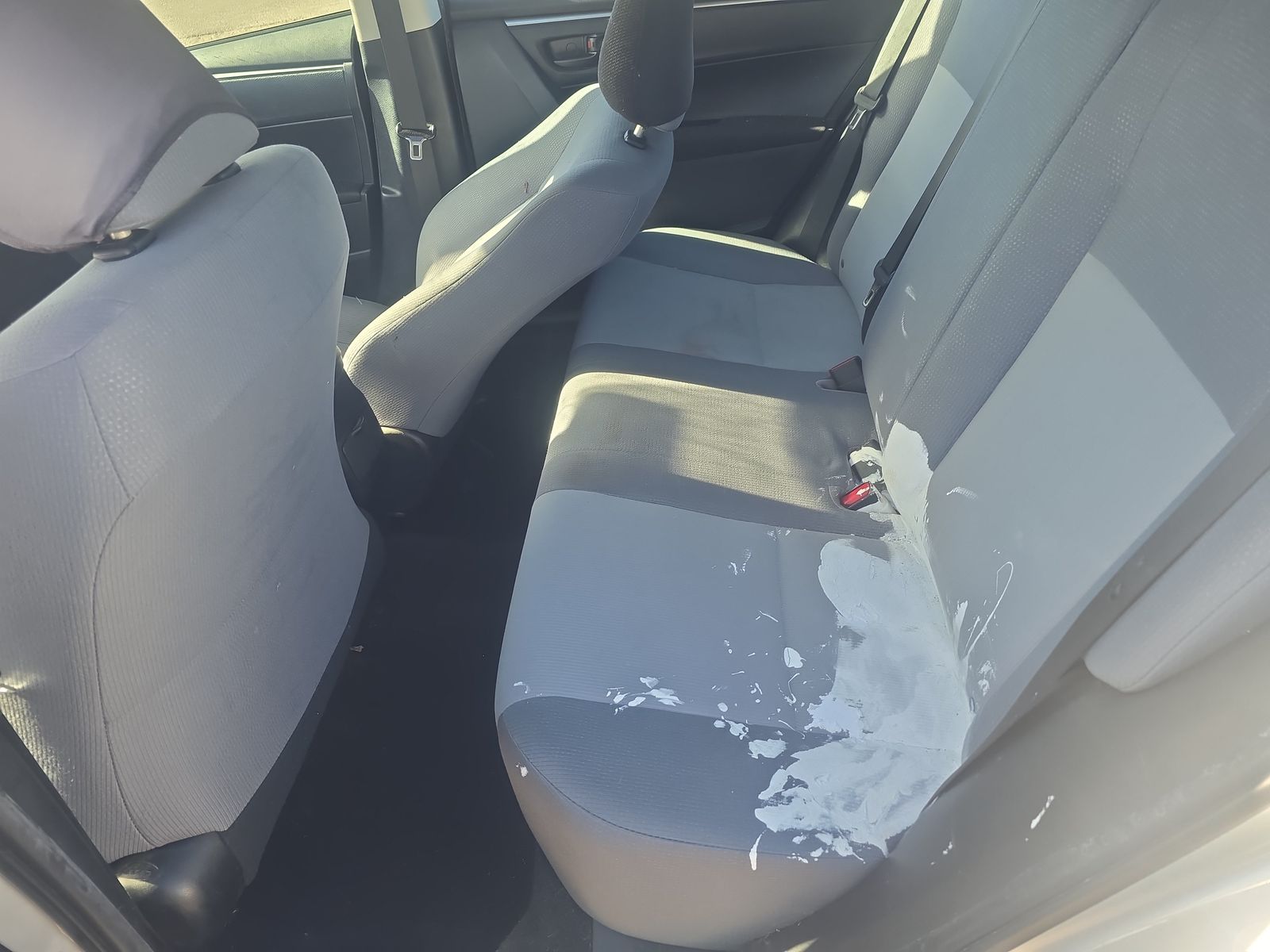 2015 Toyota Corolla L FWD