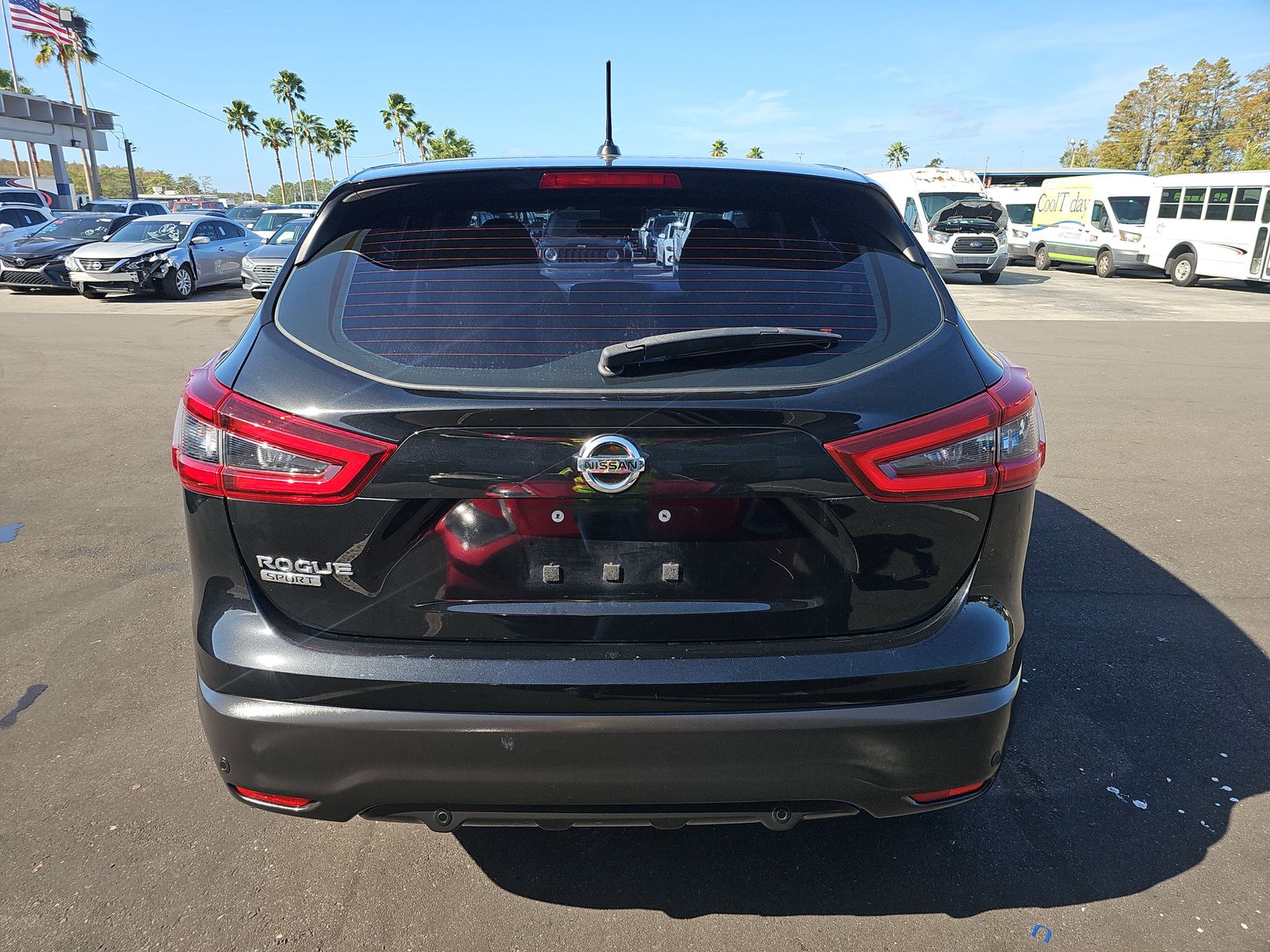 2020 Nissan Rogue Sport S FWD