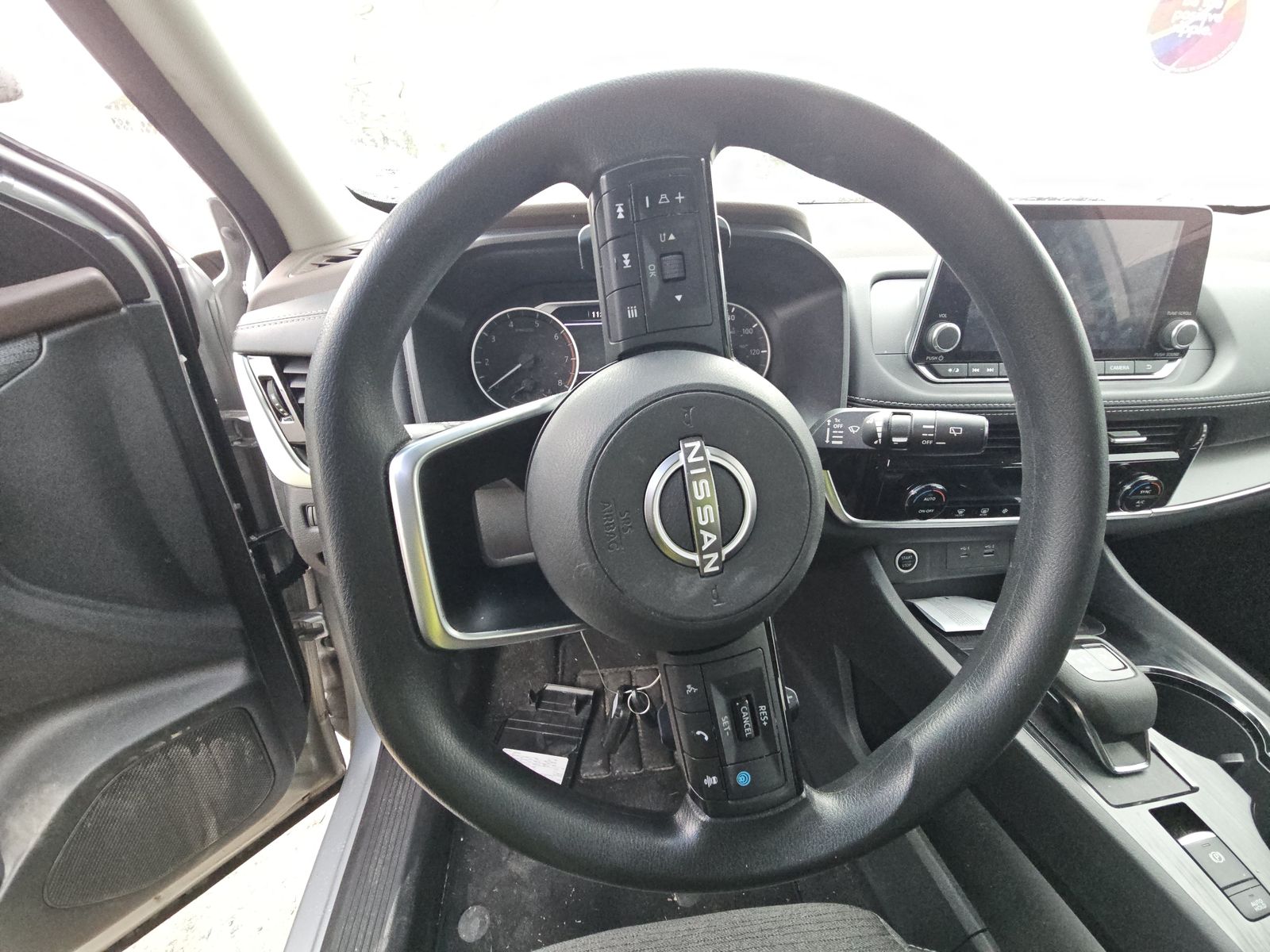 2022 Nissan Rogue SV FWD