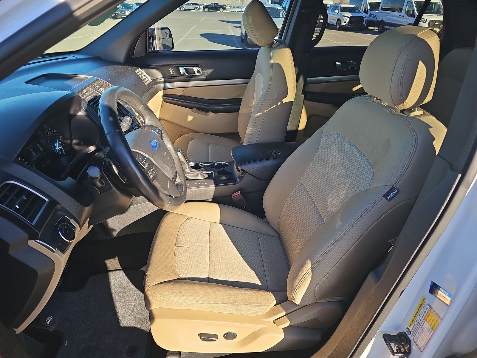 2017 Ford Explorer Base FWD