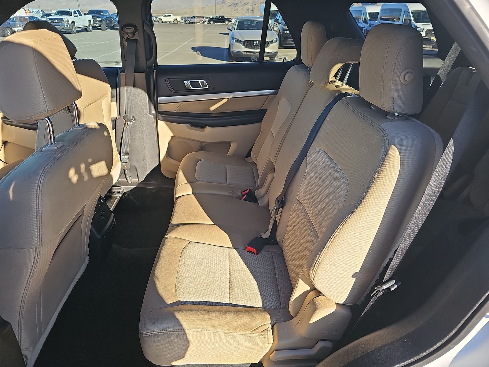 2017 Ford Explorer Base FWD