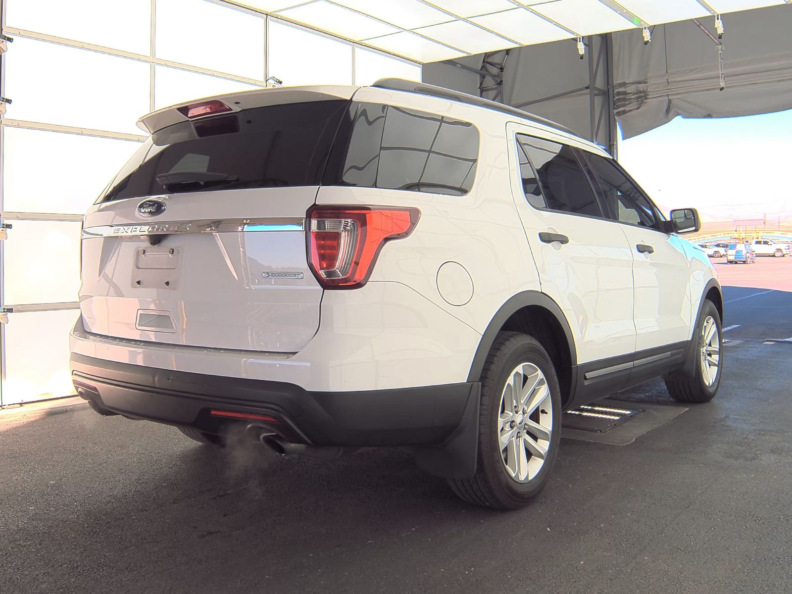 2017 Ford Explorer Base FWD