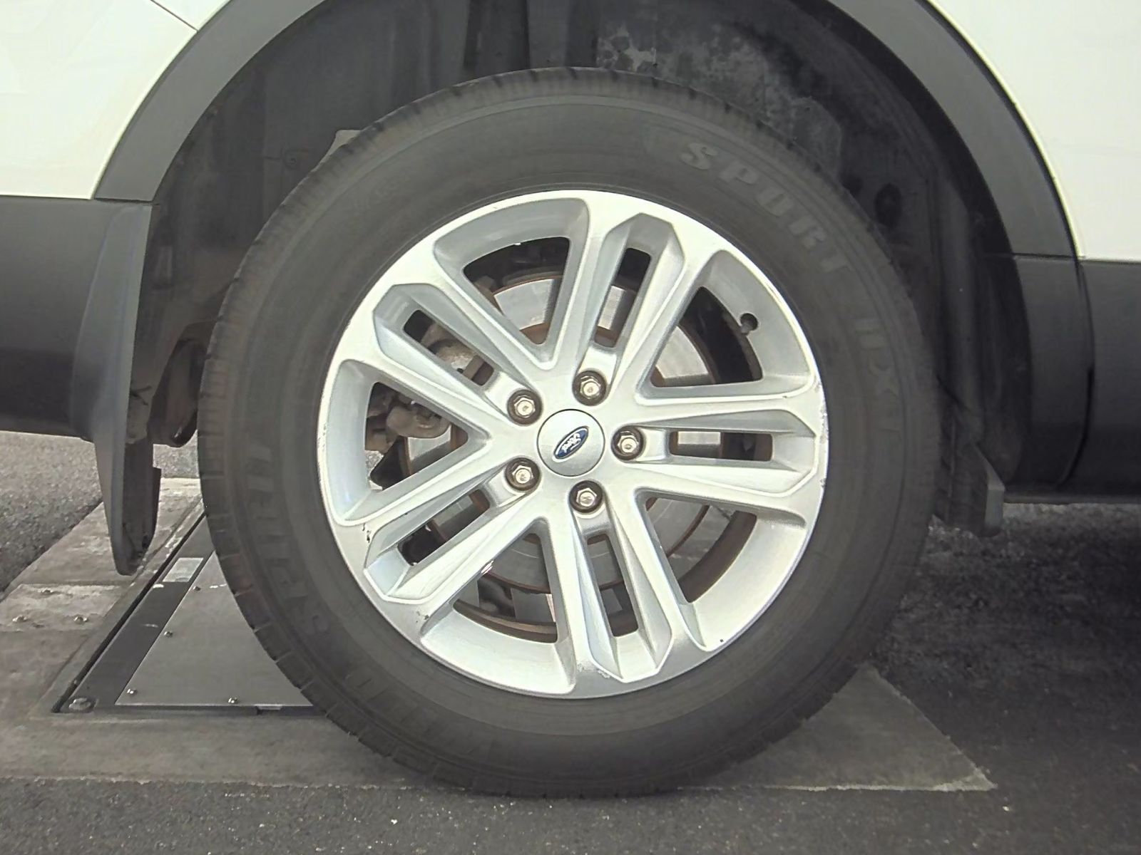 2017 Ford Explorer Base FWD