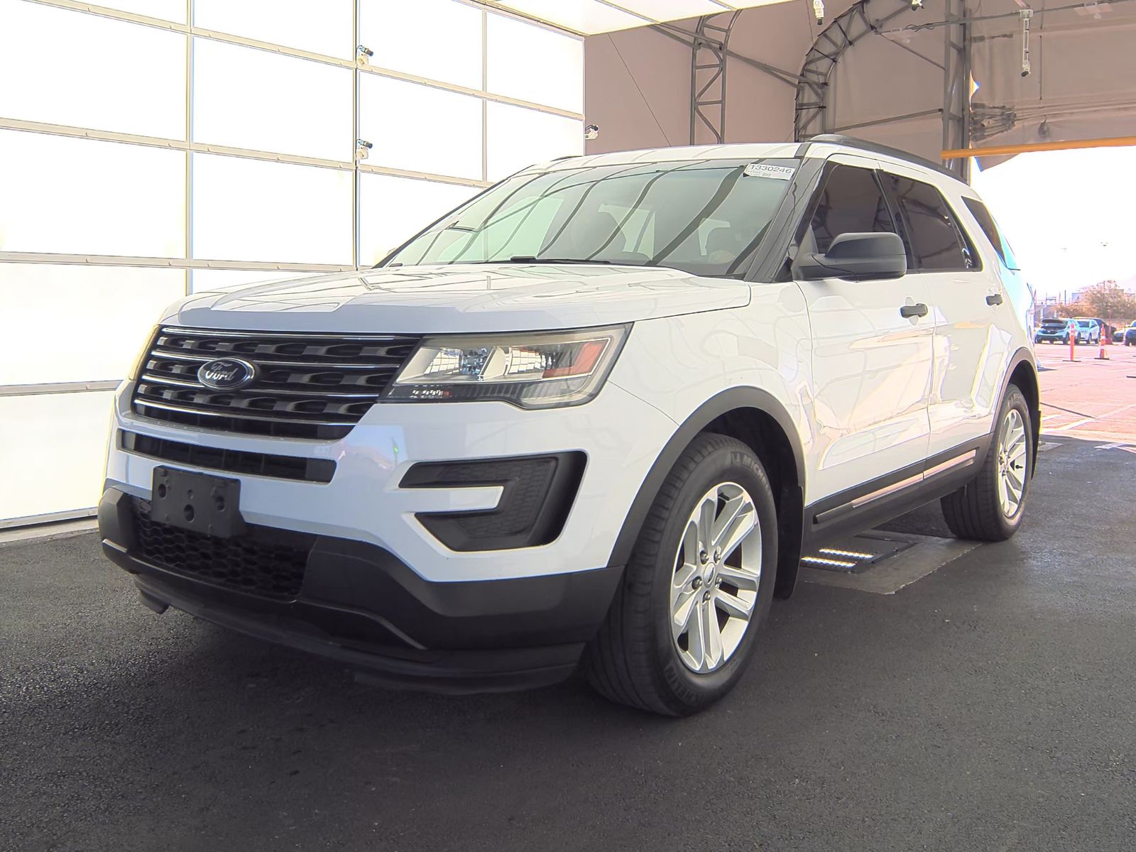 2017 Ford Explorer Base FWD