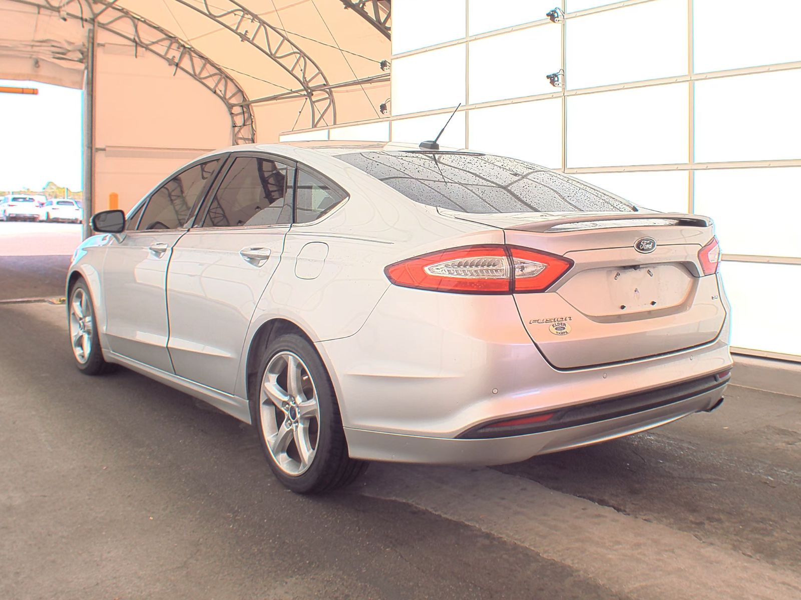 2016 Ford Fusion SE FWD