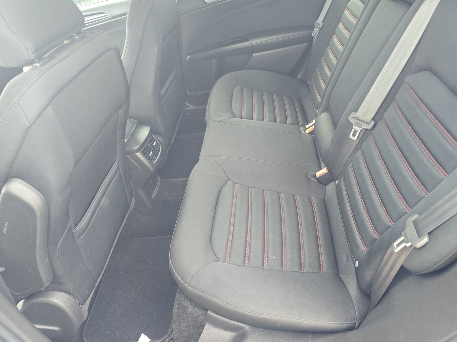2016 Ford Fusion SE FWD