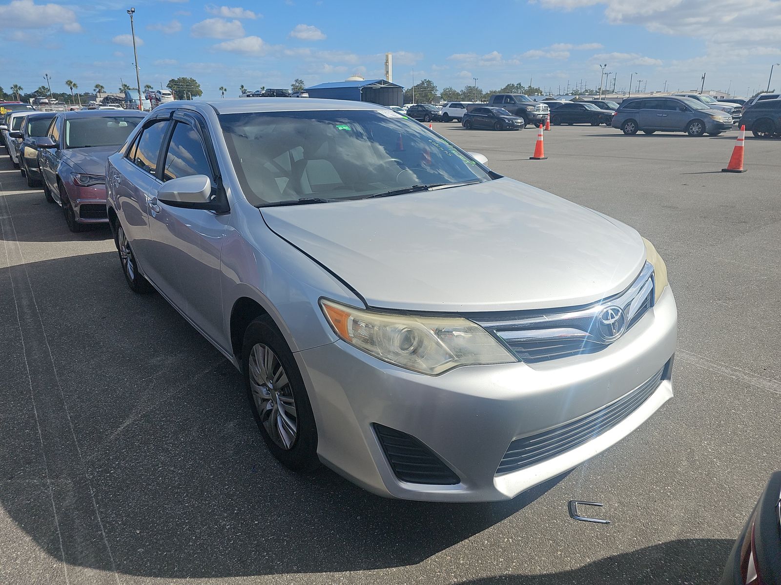 2013 Toyota Camry LE FWD