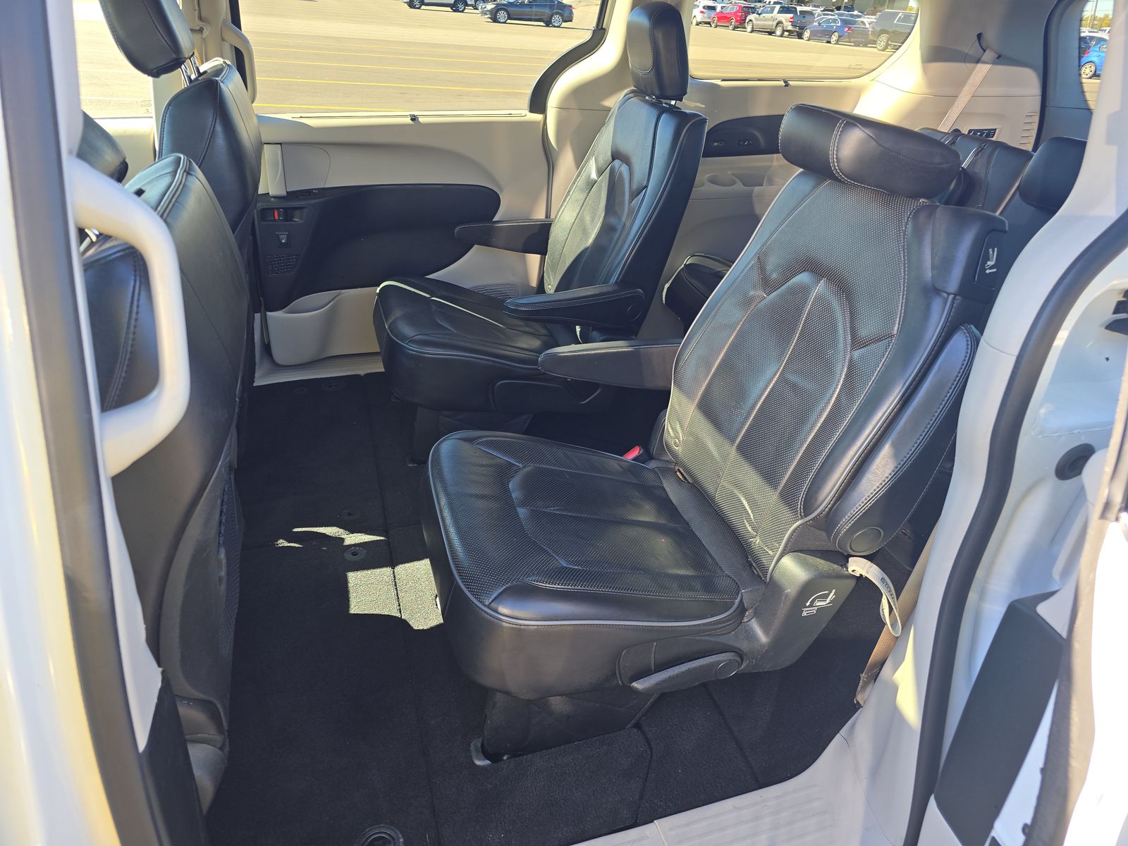 2018 Chrysler Pacifica Limited FWD