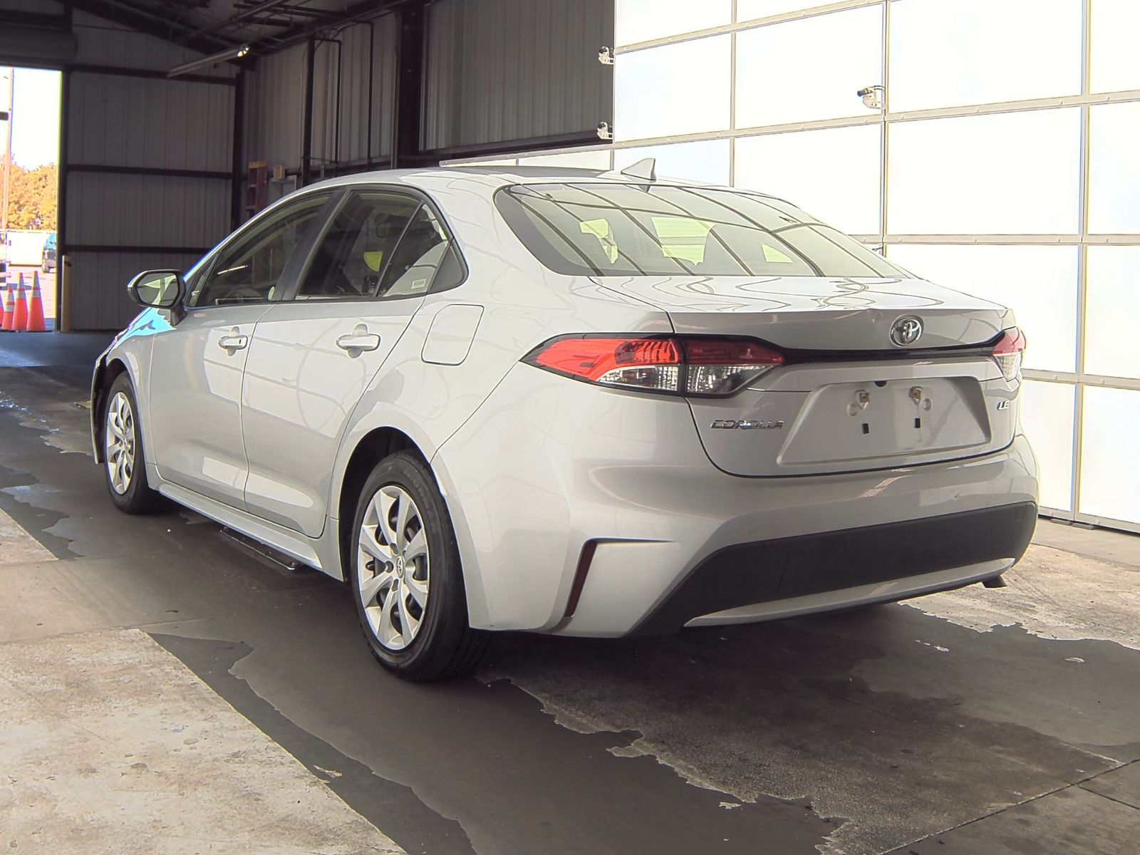2022 Toyota Corolla LE FWD