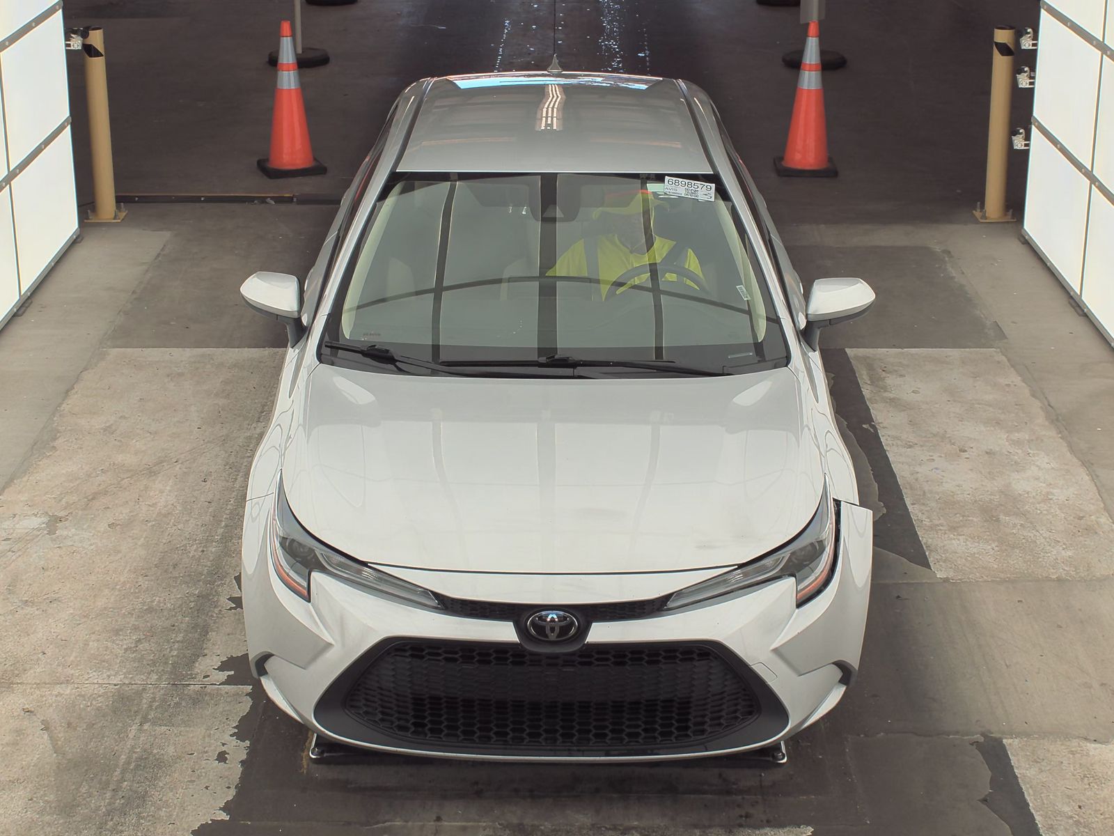 2022 Toyota Corolla LE FWD