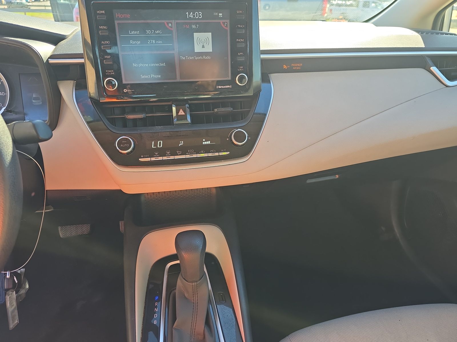 2022 Toyota Corolla LE FWD