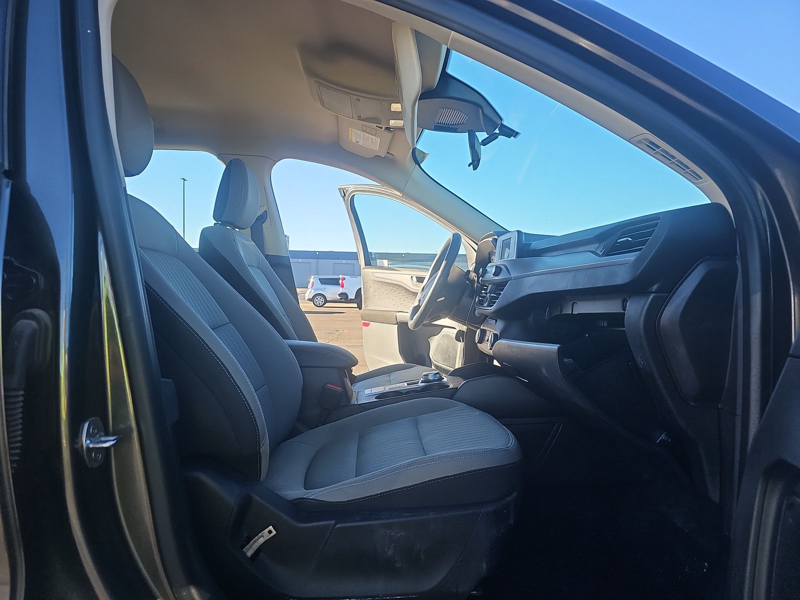 2020 Ford Escape S FWD