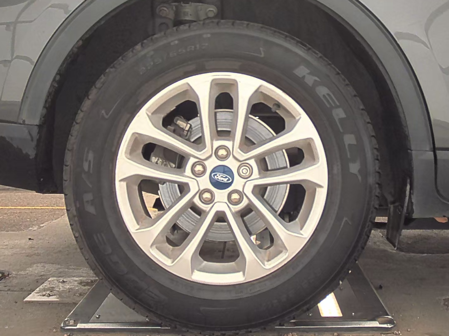 2020 Ford Escape S FWD
