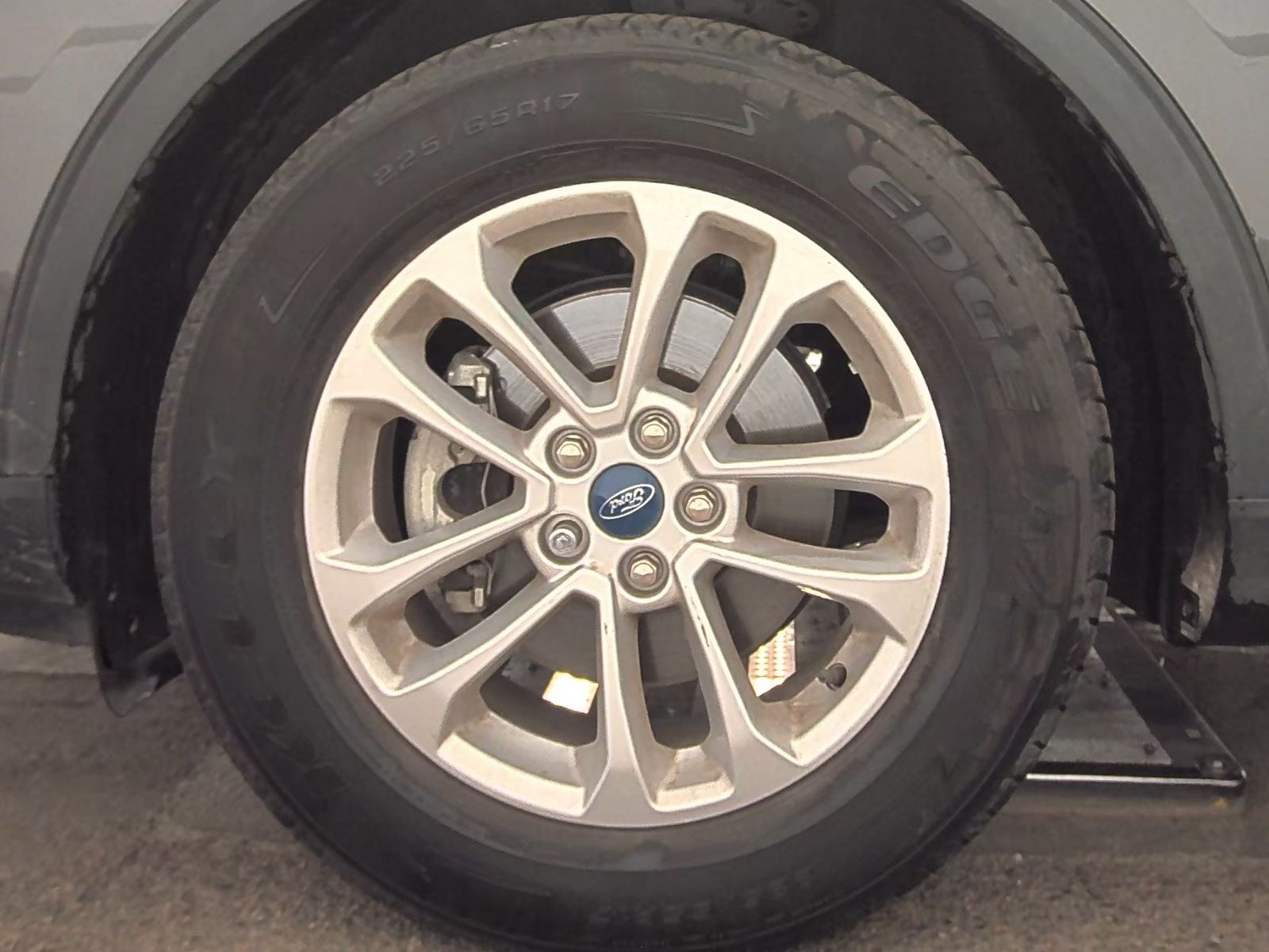 2020 Ford Escape S FWD