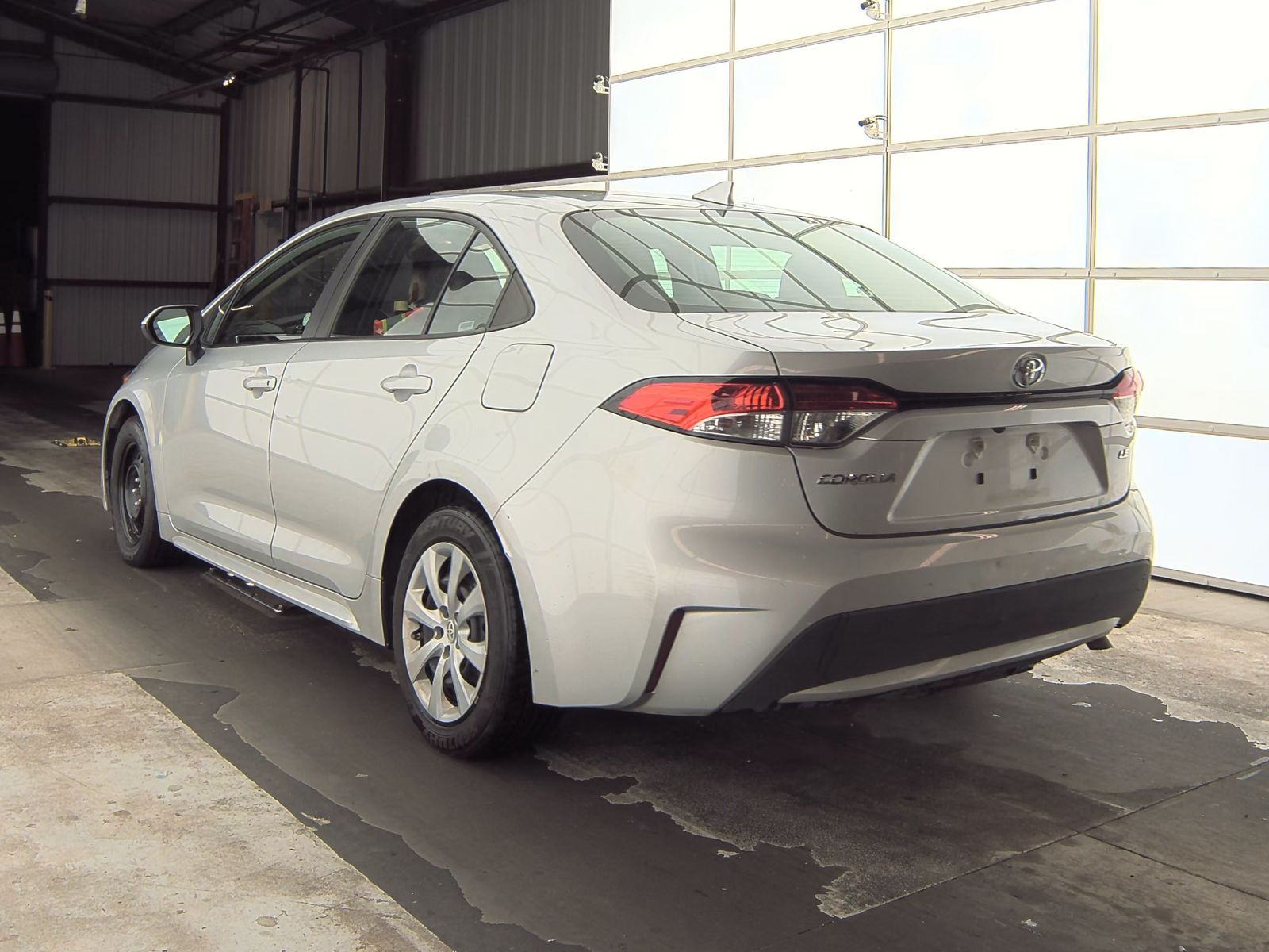 2022 Toyota Corolla LE FWD