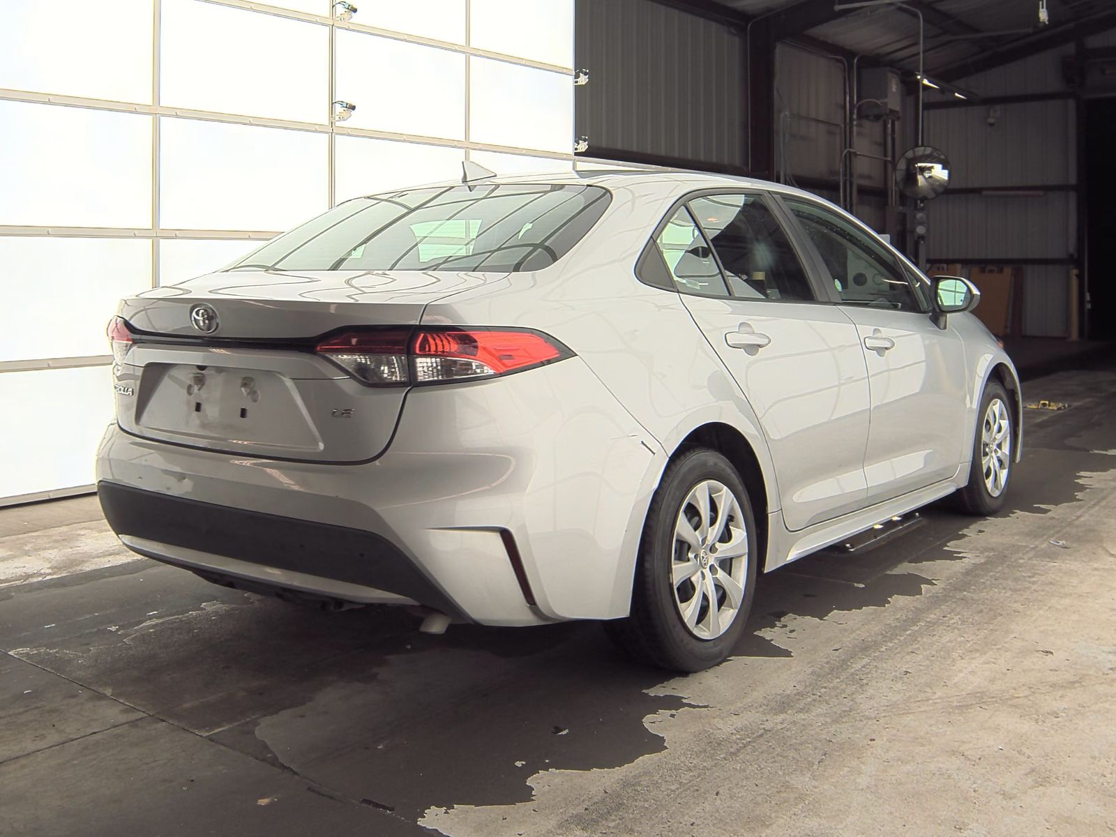 2022 Toyota Corolla LE FWD