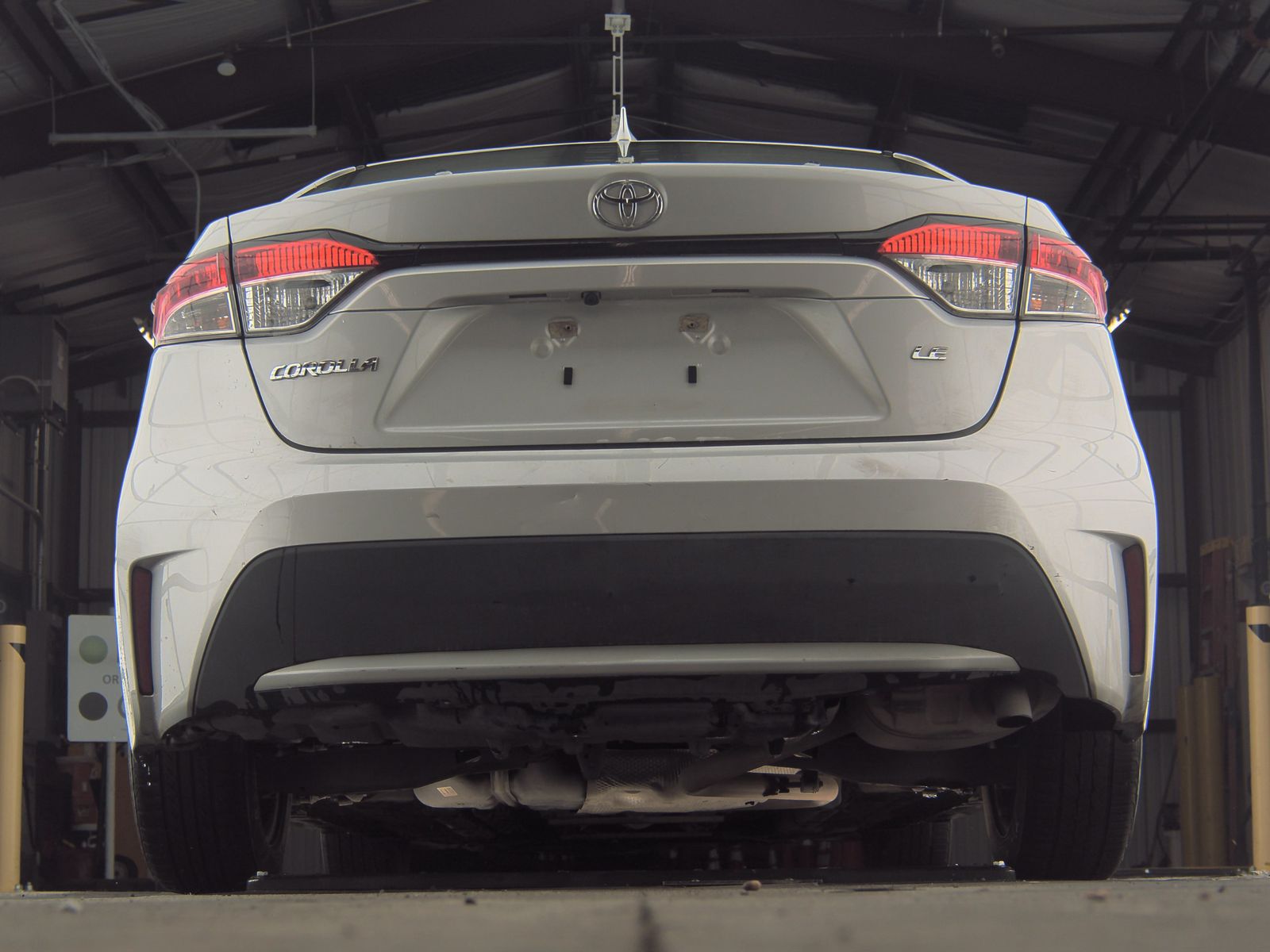 2022 Toyota Corolla LE FWD