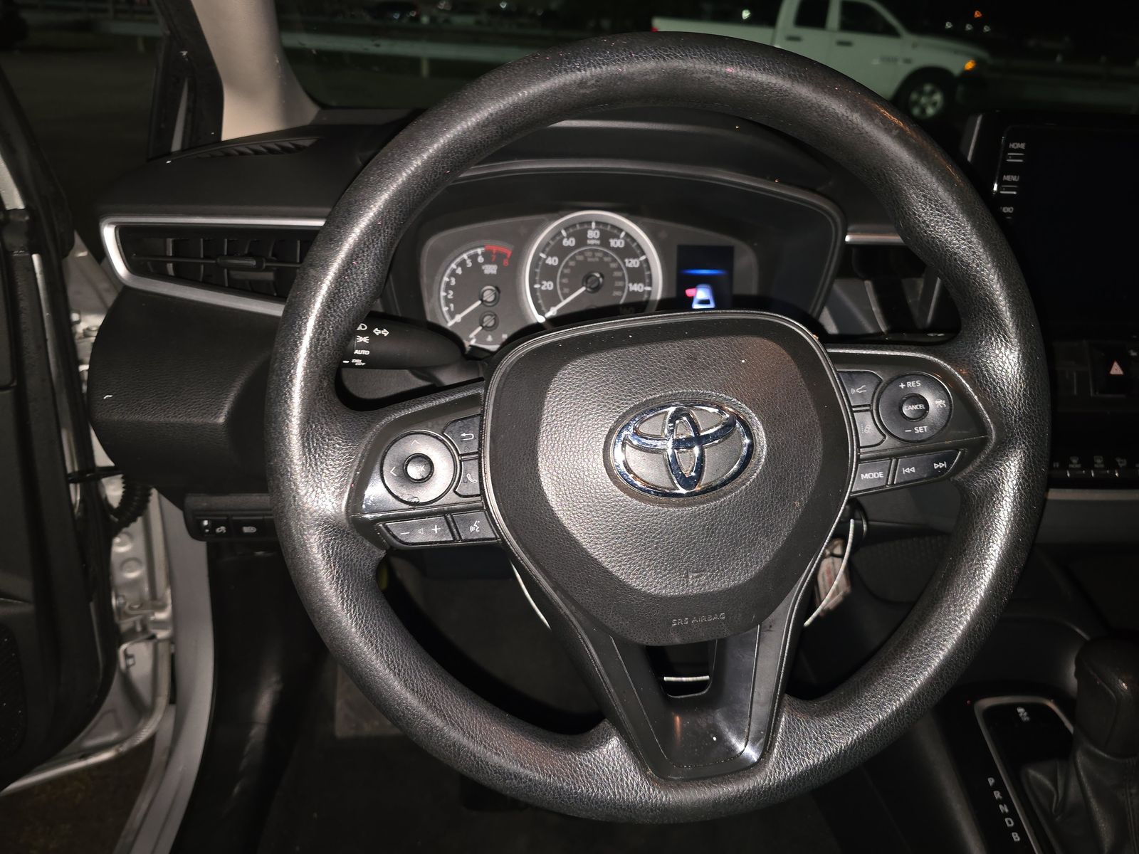 2022 Toyota Corolla LE FWD