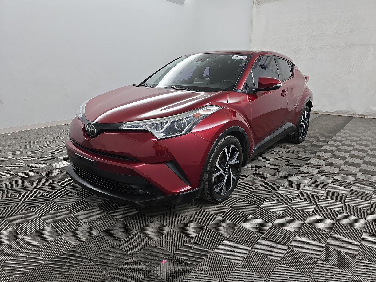 2019 Toyota C-HR XLE FWD