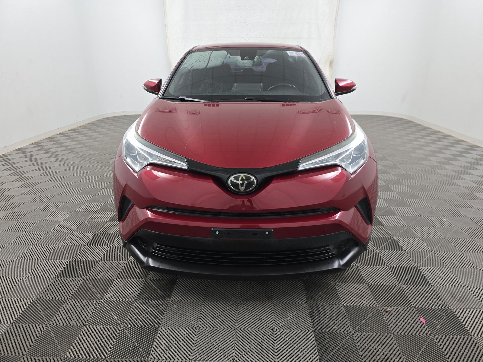 2019 Toyota C-HR XLE FWD