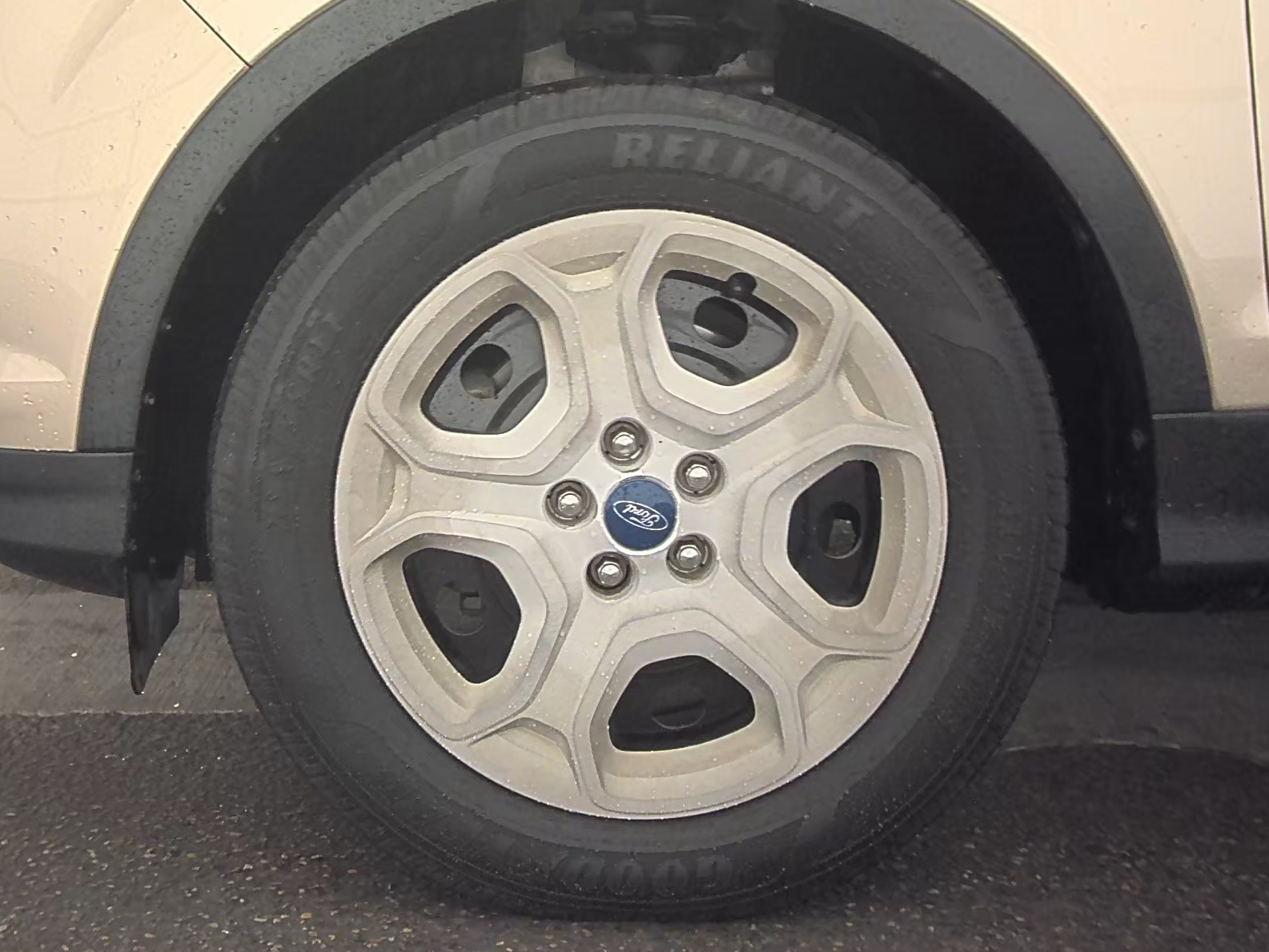 2018 Ford Escape S FWD