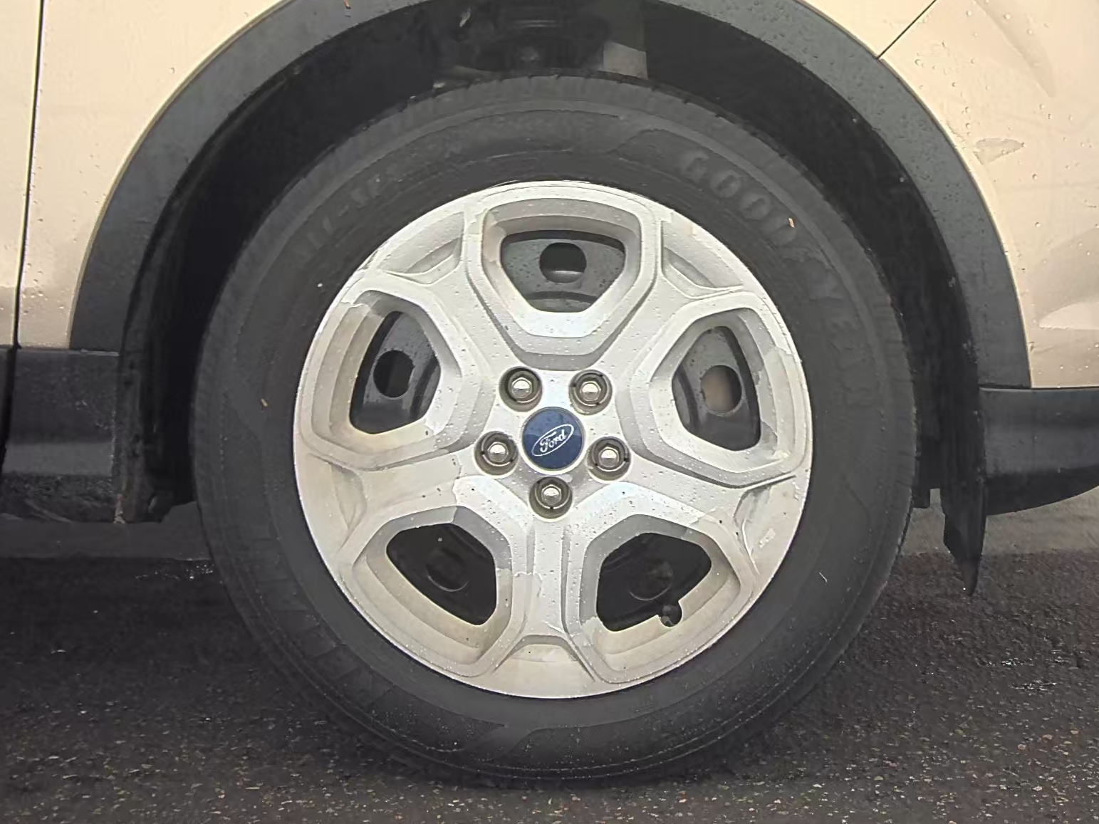 2018 Ford Escape S FWD