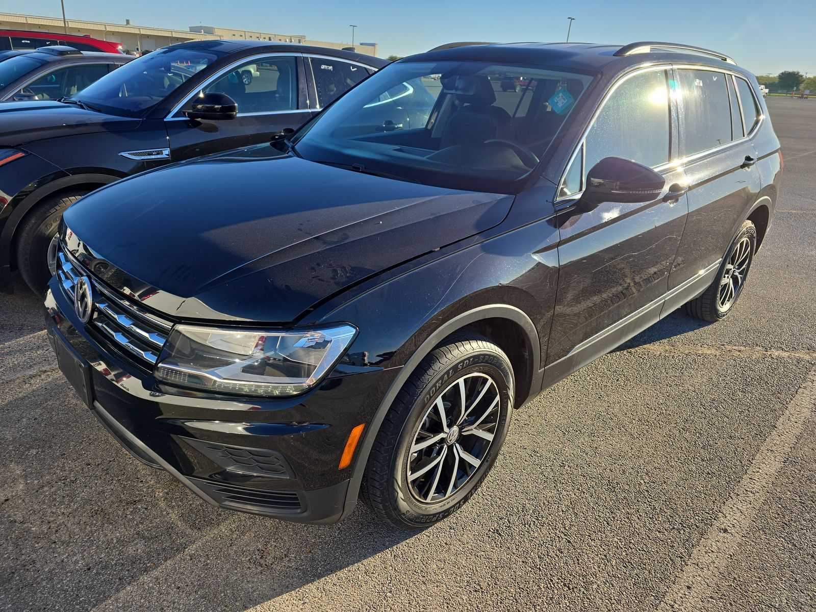 2021 Volkswagen Tiguan 2.0T SE FWD