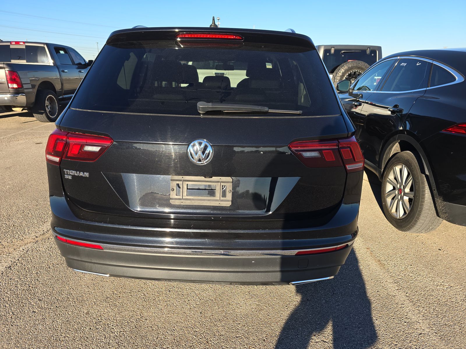 2021 Volkswagen Tiguan 2.0T SE FWD