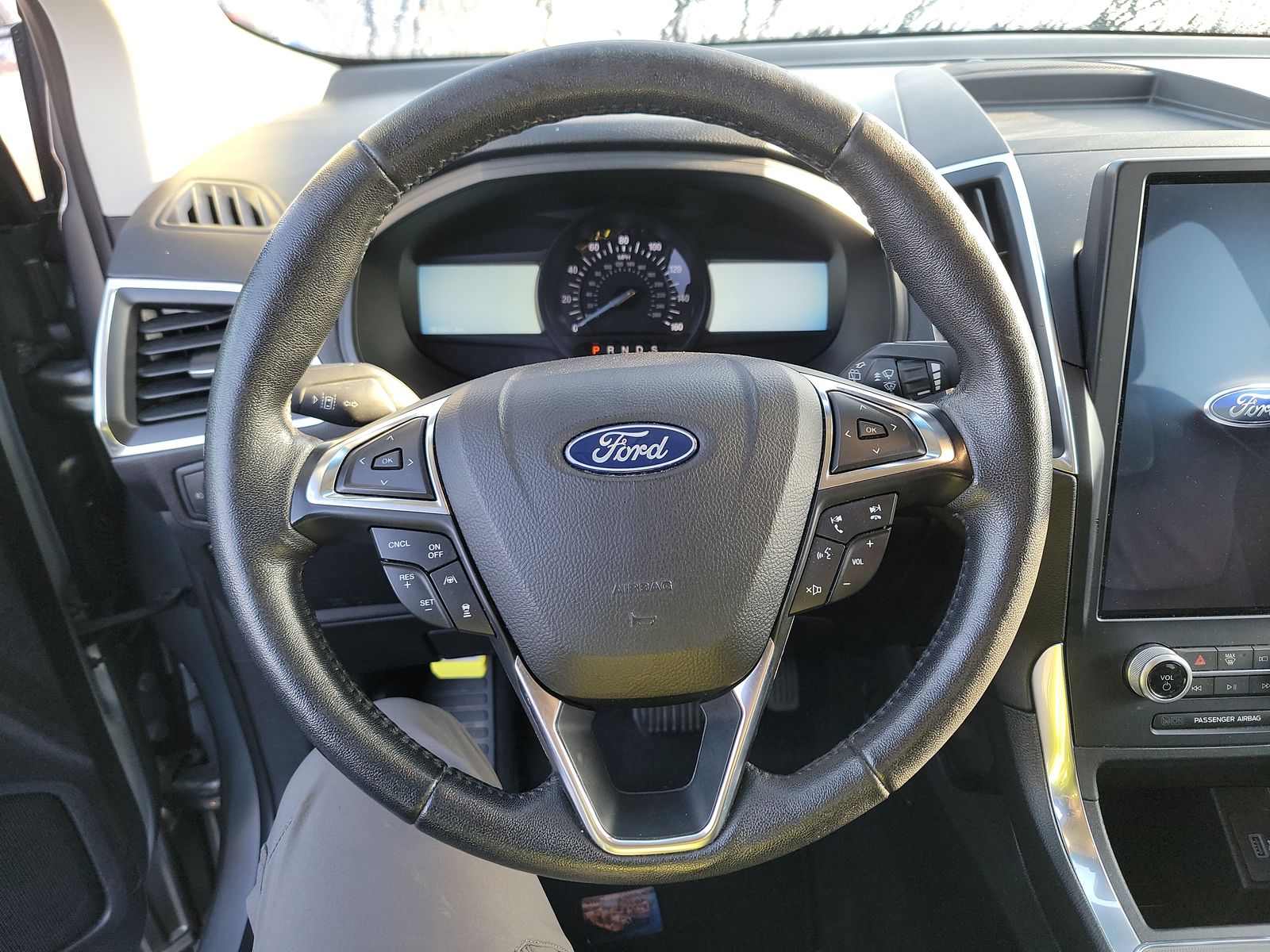 2022 Ford Edge Titanium AWD