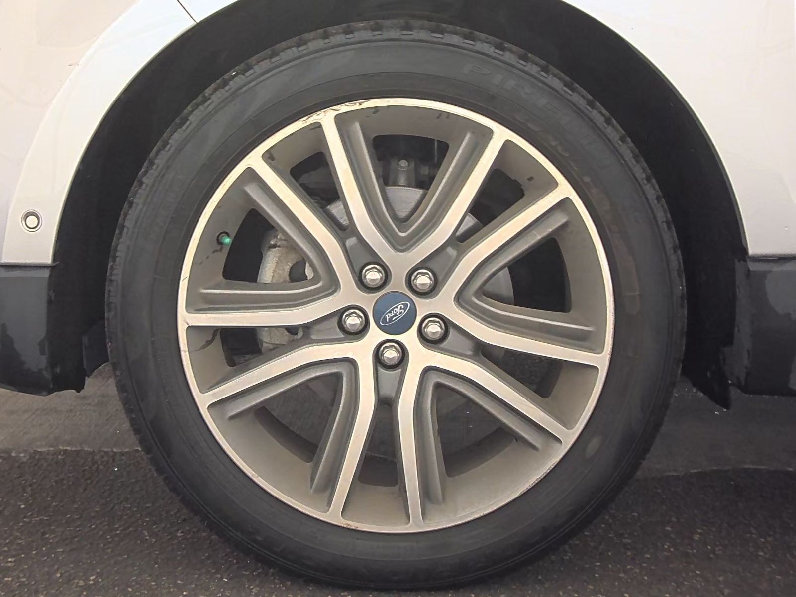 2019 Ford Edge Titanium FWD