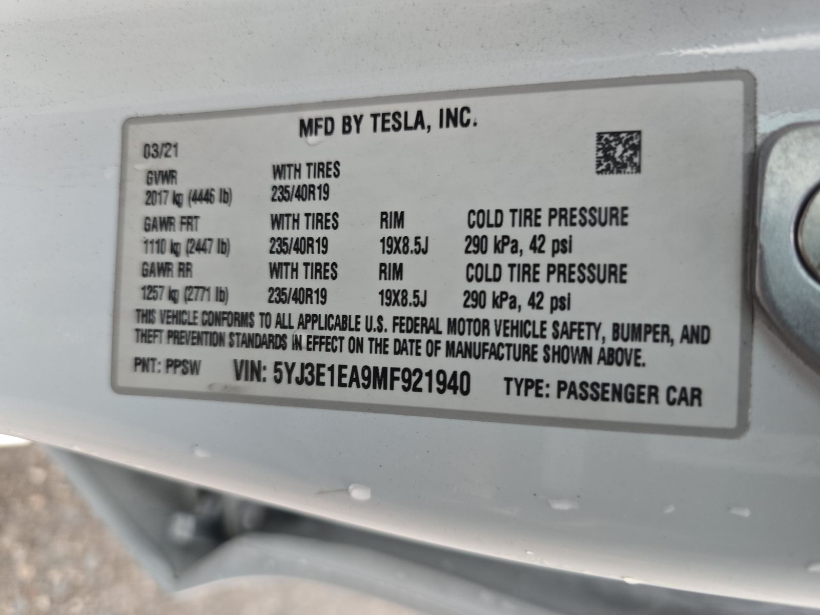 2021 Tesla Model 3 Standard Range Plus FWD