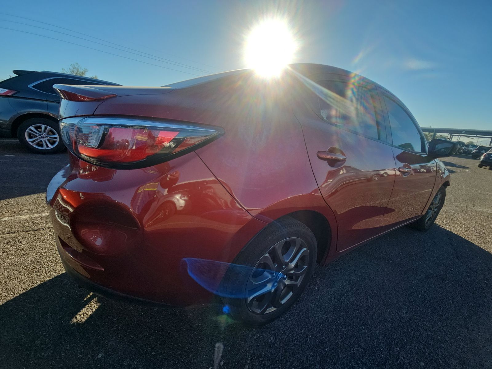 2019 Toyota Yaris LE FWD